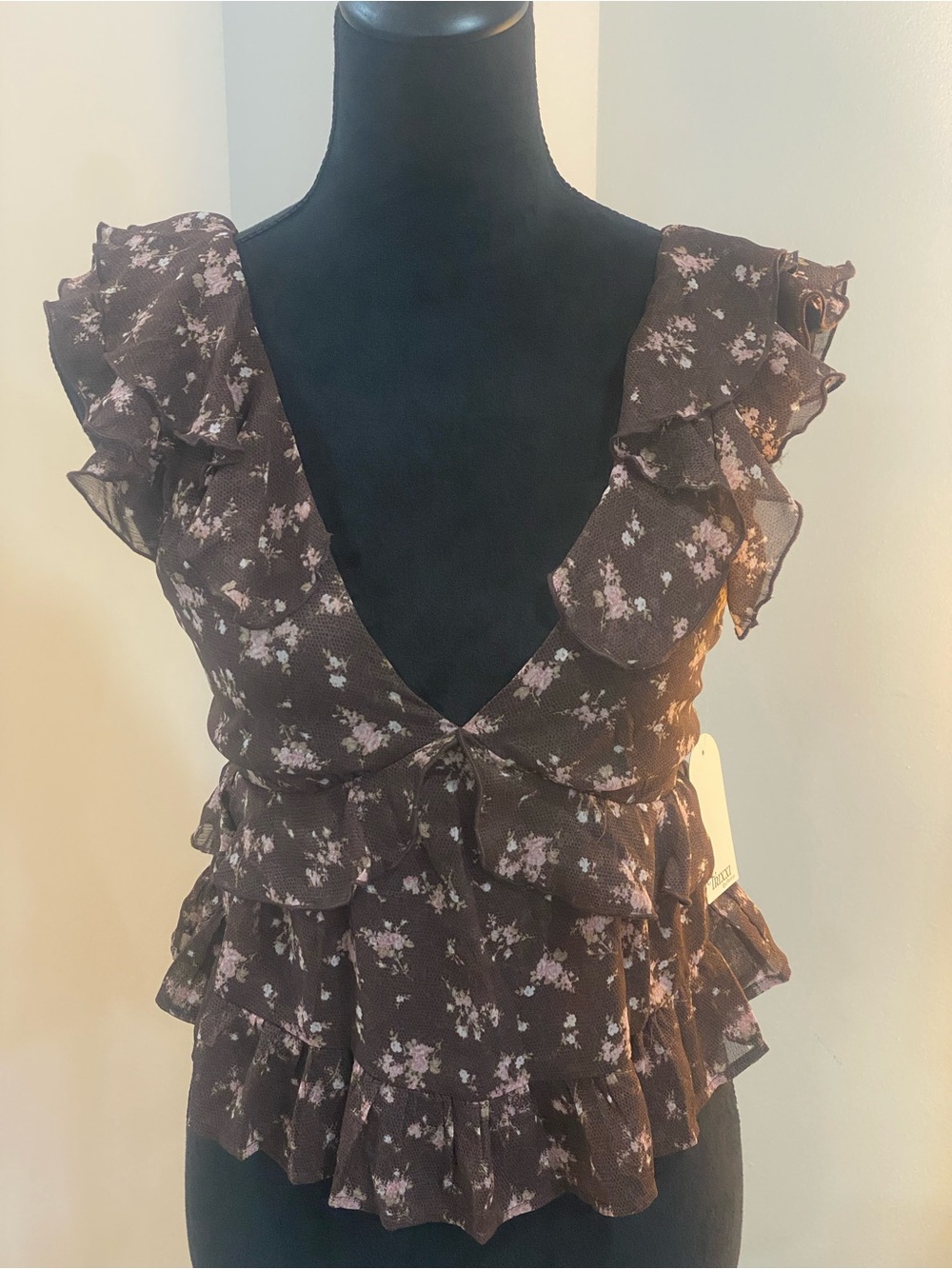 Trixxi Brown Floral Ruffle V-Neck Blouse